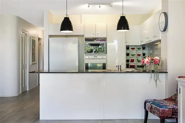 Fifth view of Homely apartment listing, 5/32 Cronin  Avenue, Main Beach QLD 4217