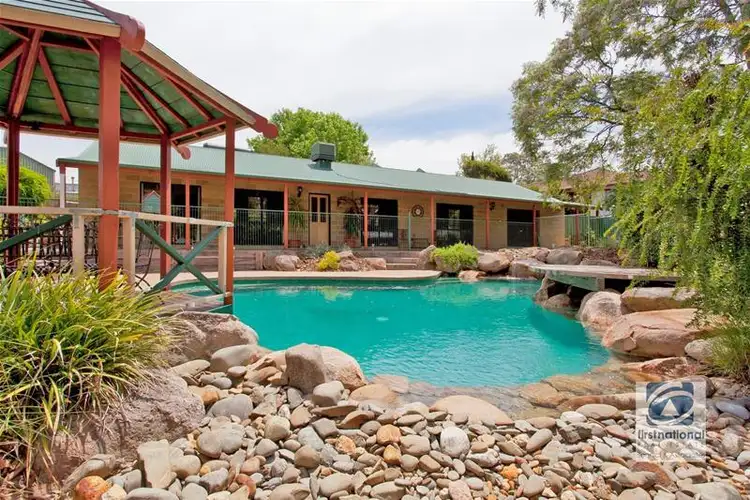 4 Butler Court, Tallangatta VIC 3700