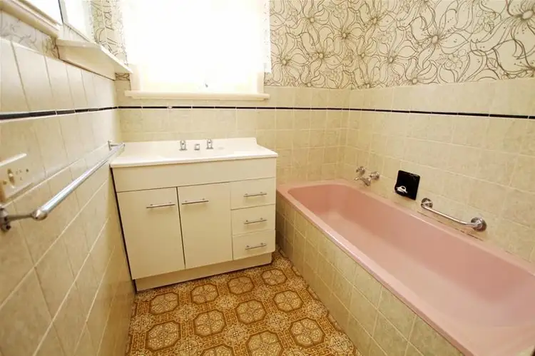 Fifth view of Homely house listing, 87 Mortlake Road, Warrnambool VIC 3280