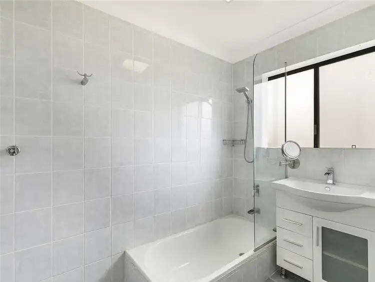 Fifth view of Homely apartment listing, 6/57 French Street, Coorparoo QLD 4151