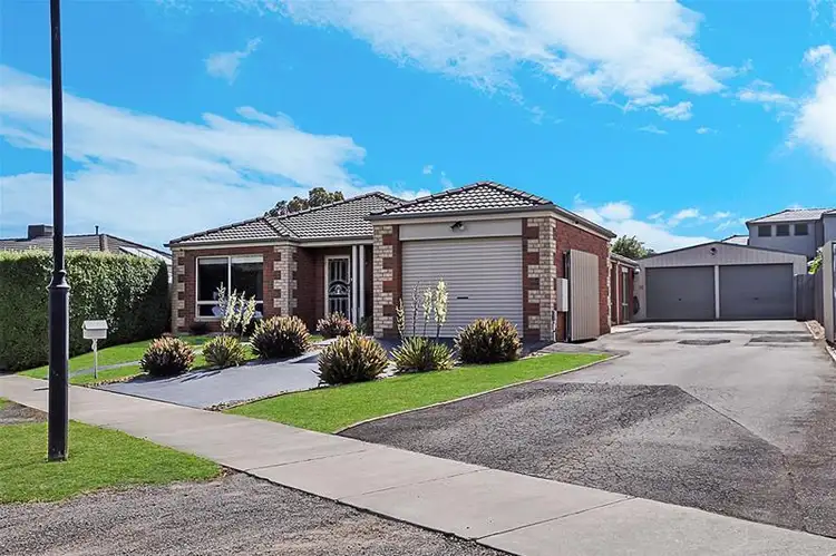 3 Sharpe  Avenue, Warrnambool VIC 3280