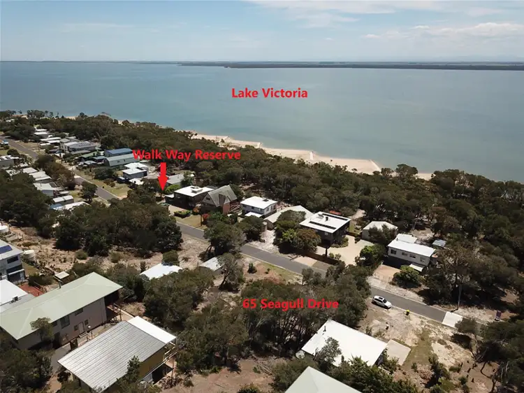 65 Seagull Drive, Loch Sport VIC 3851