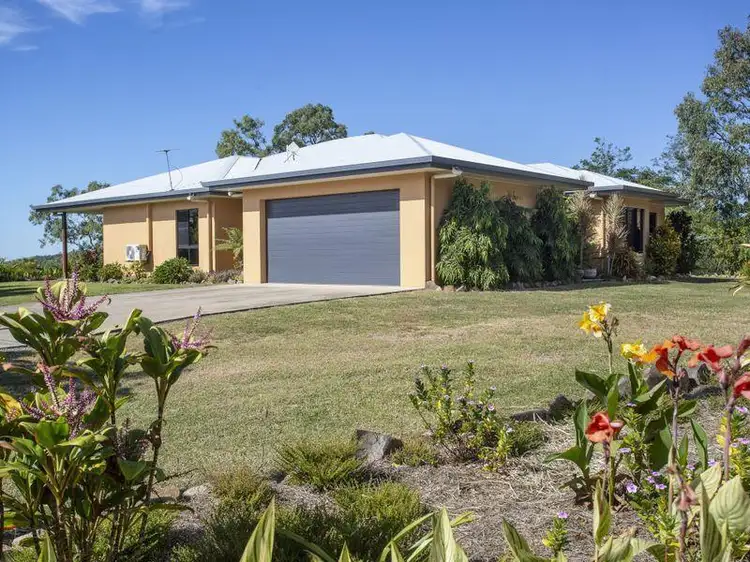 34 Seaview Crt, Sarina QLD 4737