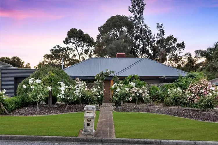 18 Cremin Street, Fairview Park SA 5126
