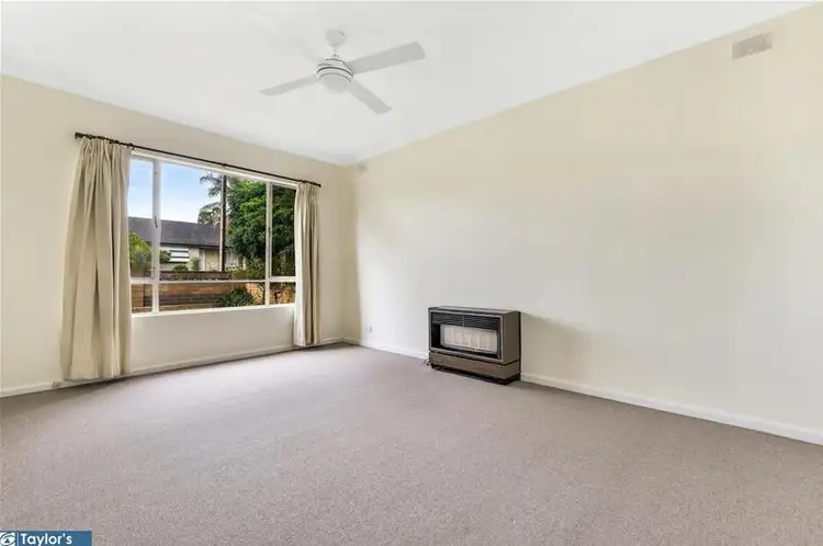 Fifth view of Homely house listing, 11 Lincoln Crescent, Pooraka SA 5095