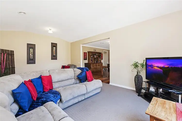 Fifth view of Homely house listing, 2 Dennington  Rise, Warrnambool VIC 3280