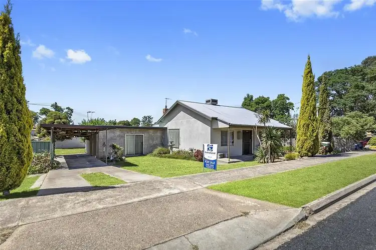 1 McLellan Street, Ararat VIC 3377