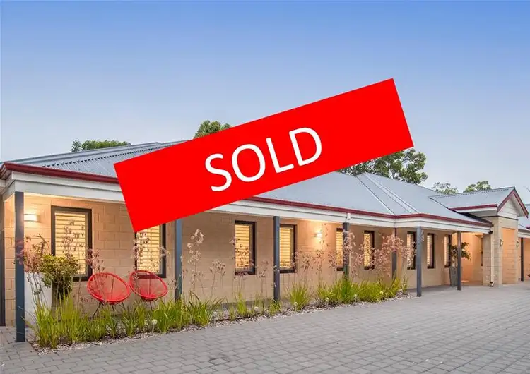 2 Forestedge Retreat, Roleystone WA 6111