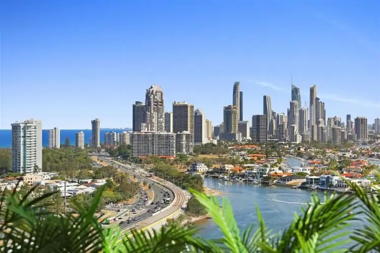 2205/4 Como Crescent, Southport QLD 4215