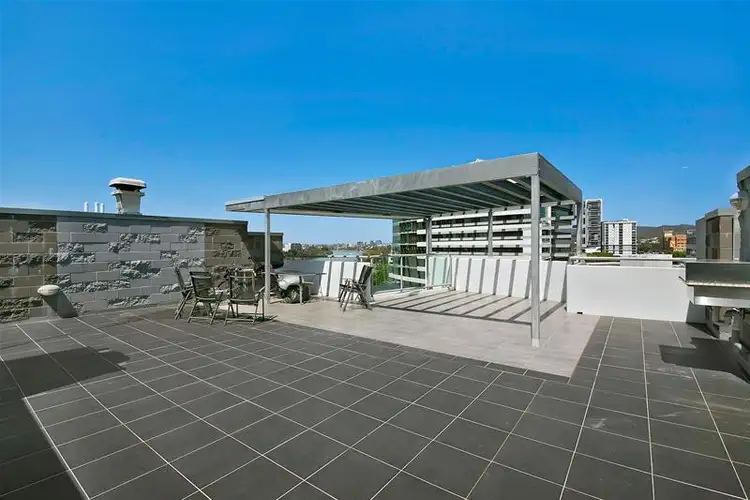 Second view of Homely apartment listing, 1704/100 Quay Street, Brisbane City QLD 4000