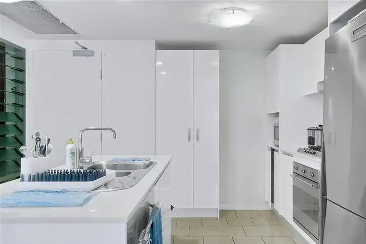 Fifth view of Homely apartment listing, 1704/100 Quay Street, Brisbane City QLD 4000