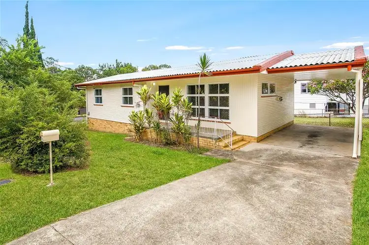 15 Barham Street, Coopers Plains QLD 4108
