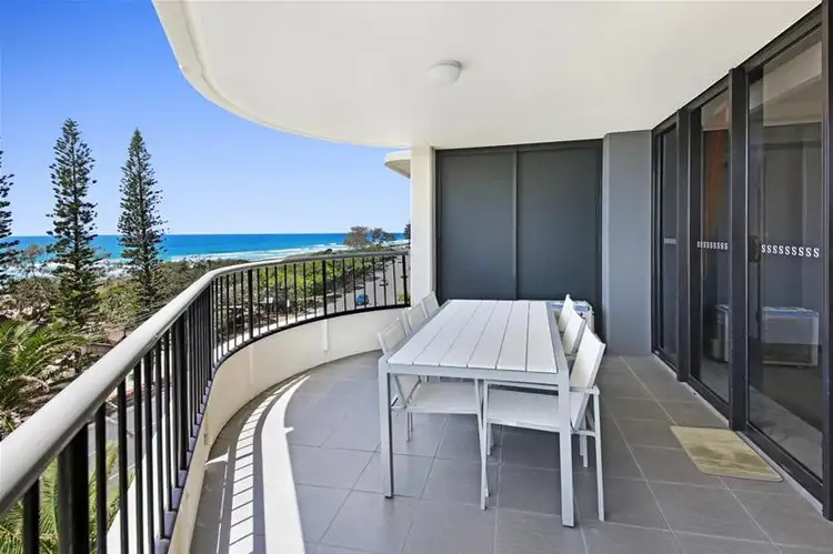 8 'Silverpoint' 3510 Main Beach Parade, Main Beach QLD 4217