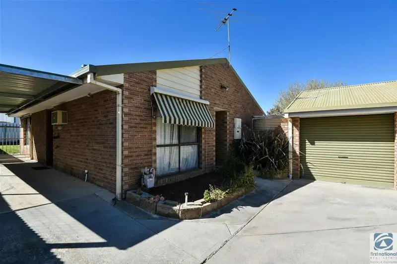 Main view of Homely townhouse listing, 2/6 Skerry Street, Chiltern VIC 3683
