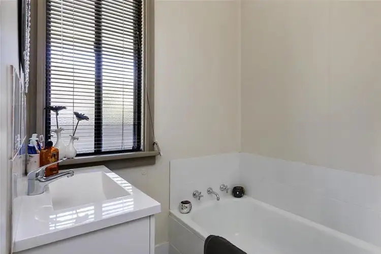 Sixth view of Homely house listing, 320 Knox Street, Broken Hill NSW 2880