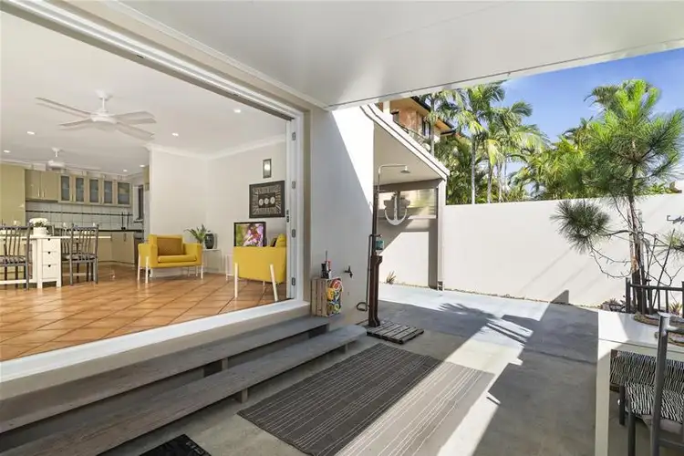 Fifth view of Homely semi-detached listing, 2/9 Tarni Avenue, Palm Beach QLD 4221