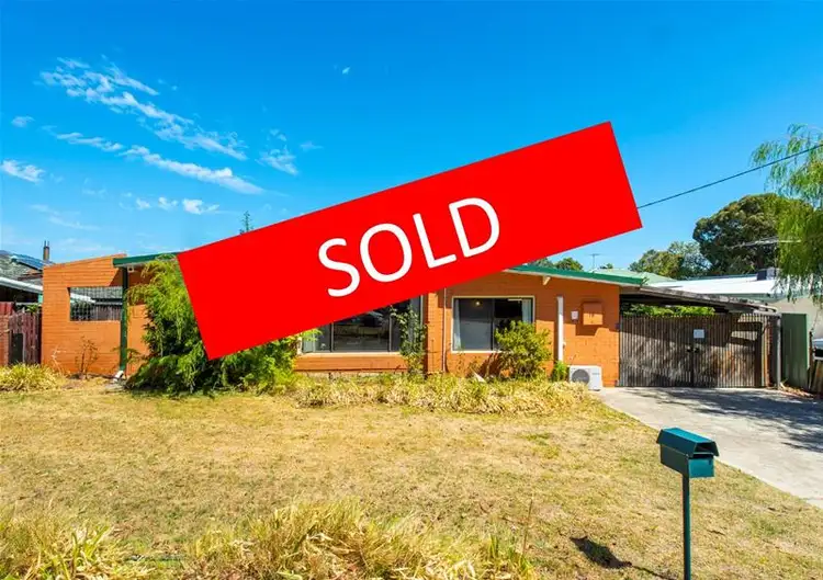 19 Bunney Road, Kelmscott WA 6111