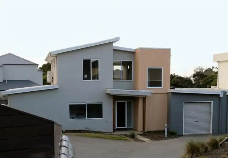 Main view of Homely townhouse listing, 2/7-9 Norman Drive, Cowes VIC 3922