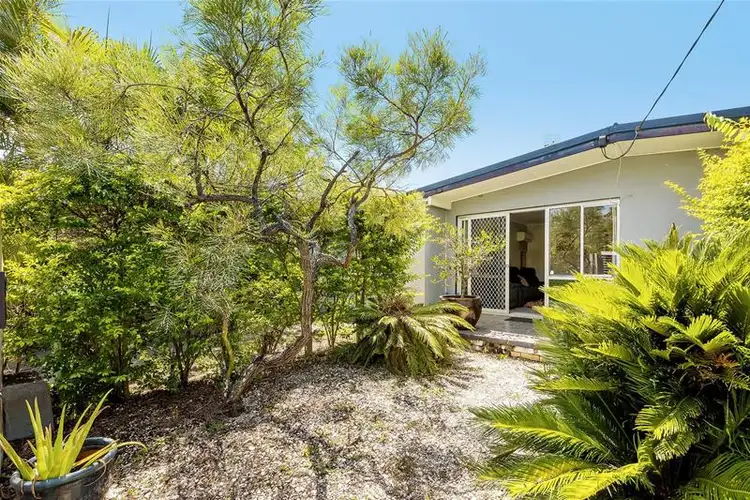18 Elizabeth Street, Currumbin Waters QLD 4223
