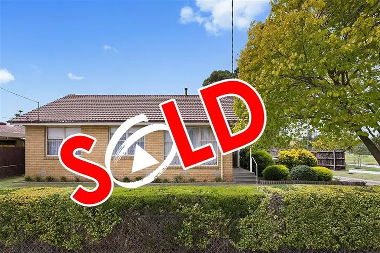 37 Whittaker Avenue, Laverton VIC 3028