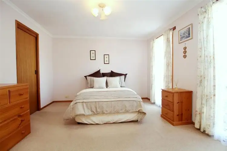 Sixth view of Homely house listing, 7 Karong Court, Warrnambool VIC 3280