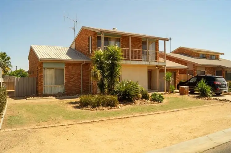 1/23 Russell Street, Numurkah VIC 3636