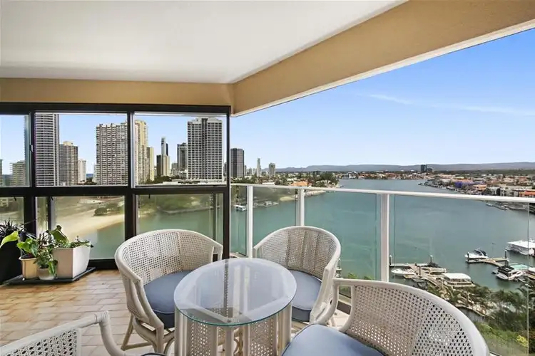 47/2 Admiralty Drive, Paradise Waters QLD 4217