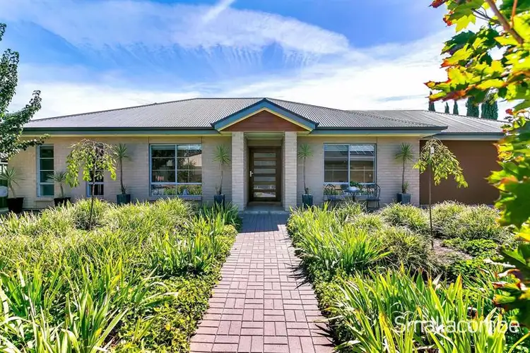 Second view of Homely house listing, 2 Hawdon Place, Mount Barker SA 5251