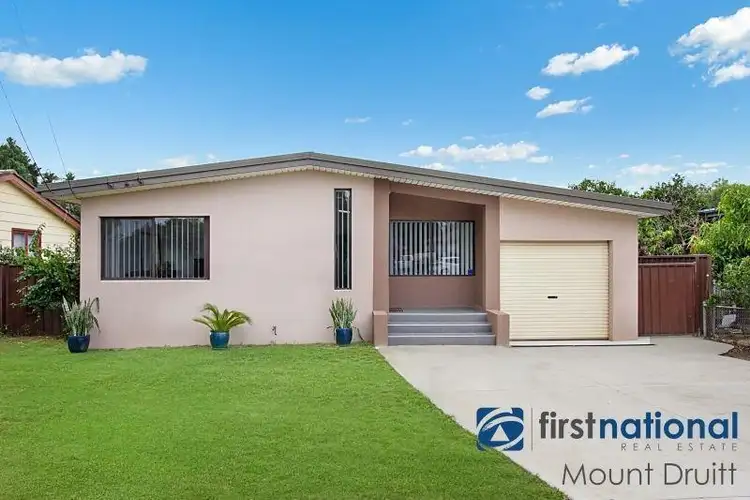 328 Luxford Road, Lethbridge Park NSW 2770