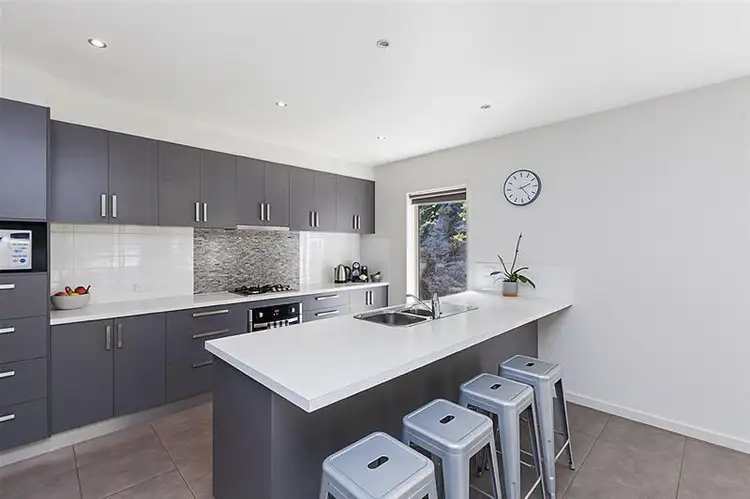 Second view of Homely house listing, 2 Roxburgh Court, Warrnambool VIC 3280