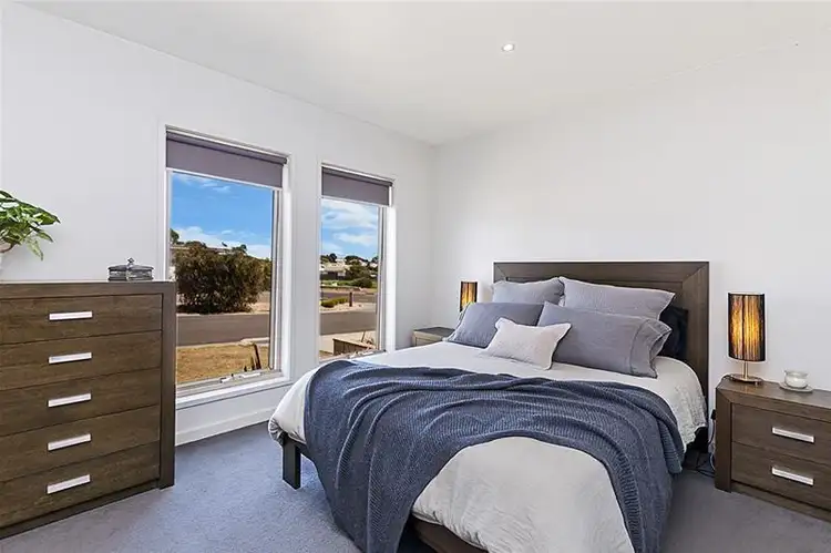Third view of Homely house listing, 2 Roxburgh Court, Warrnambool VIC 3280