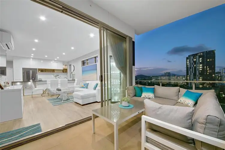 11109/16 Edmondstone Street, South Brisbane QLD 4101