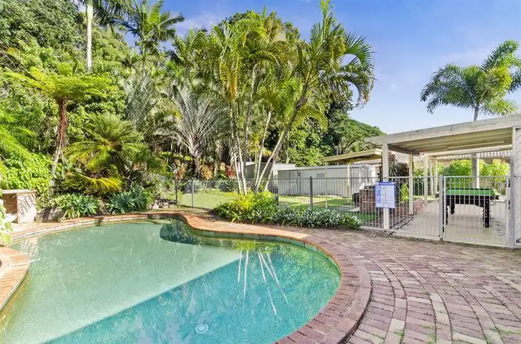 33 Clives Circuit, Currumbin Waters QLD 4223