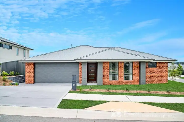 30 Preston Place, Cameron Park NSW 2285