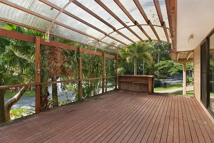 3 Exmouth Court, Elanora QLD 4221
