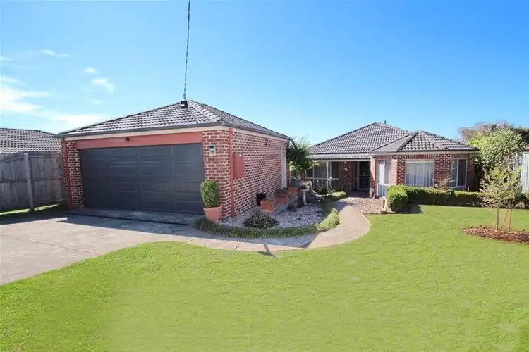 11 Mannerim  Avenue, Warrnambool VIC 3280