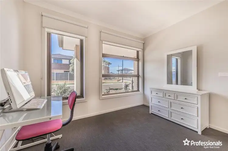 Sixth view of Homely house listing, 15 Augusta Way, Strathtulloh VIC 3338