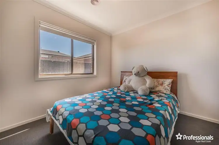 Seventh view of Homely house listing, 15 Augusta Way, Strathtulloh VIC 3338