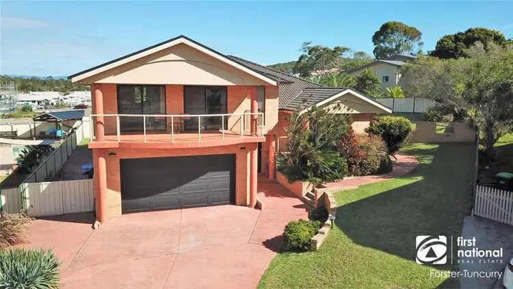 10 Bangalow Place, Forster NSW 2428