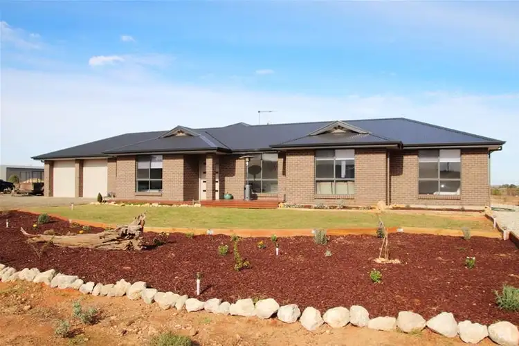 16 Omega Road, Mannum SA 5238