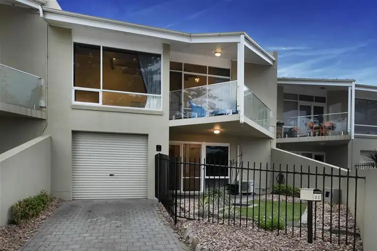 2/35A South Esplanade, Glenelg South SA 5045