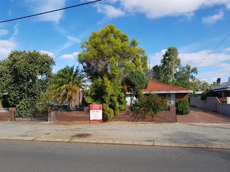 7 Stafford Street, Moora WA 6510