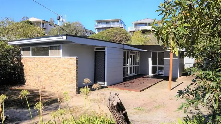 109 Seagull Drive, Loch Sport VIC 3851