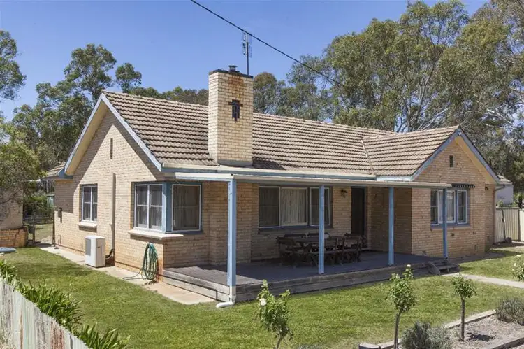 6 Cubitt Street, Great Western VIC 3374