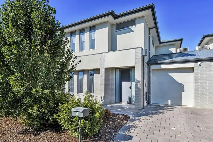 5 Hotham Street, Hope Valley SA 5090