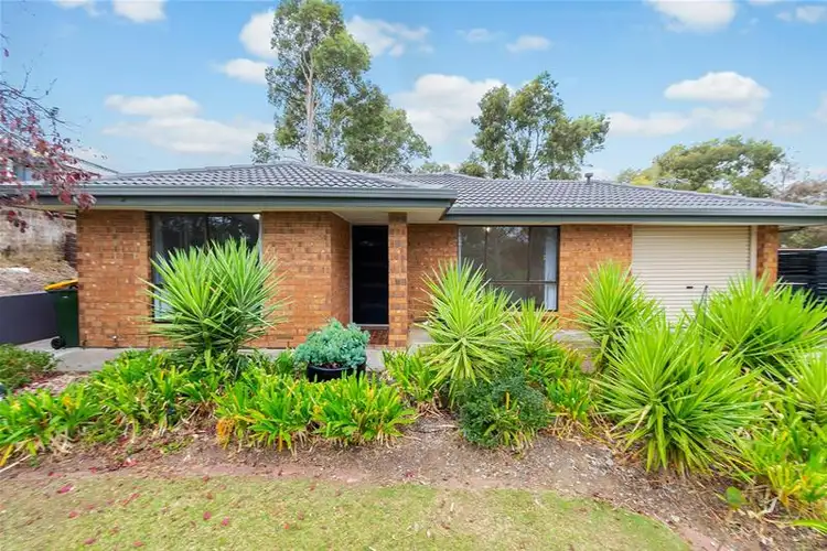 11 Delta Crescent, Aberfoyle Park SA 5159