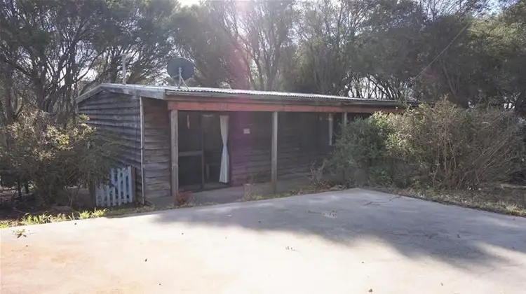 251 National Park Road, Loch Sport VIC 3851