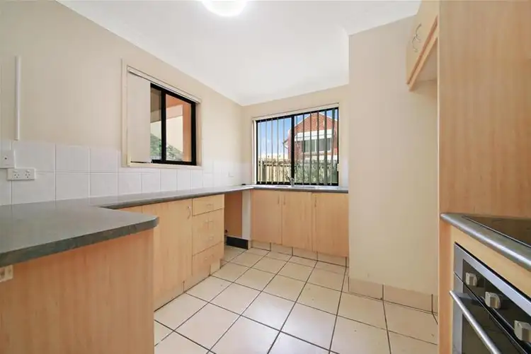 Fourth view of Homely apartment listing, 4/80 Pohlman  Street, Southport QLD 4215