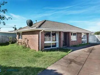 Main view of Homely house listing, 3 Devon Court, Meadow Heights VIC 3048
