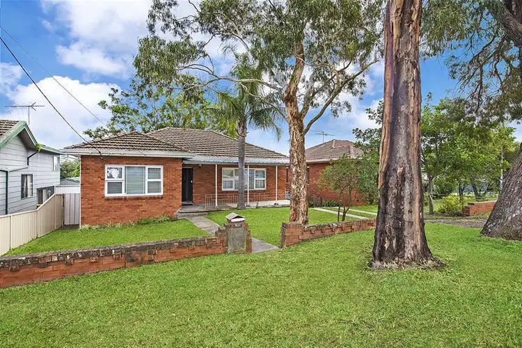 29 Banksia Avenue, Engadine NSW 2233